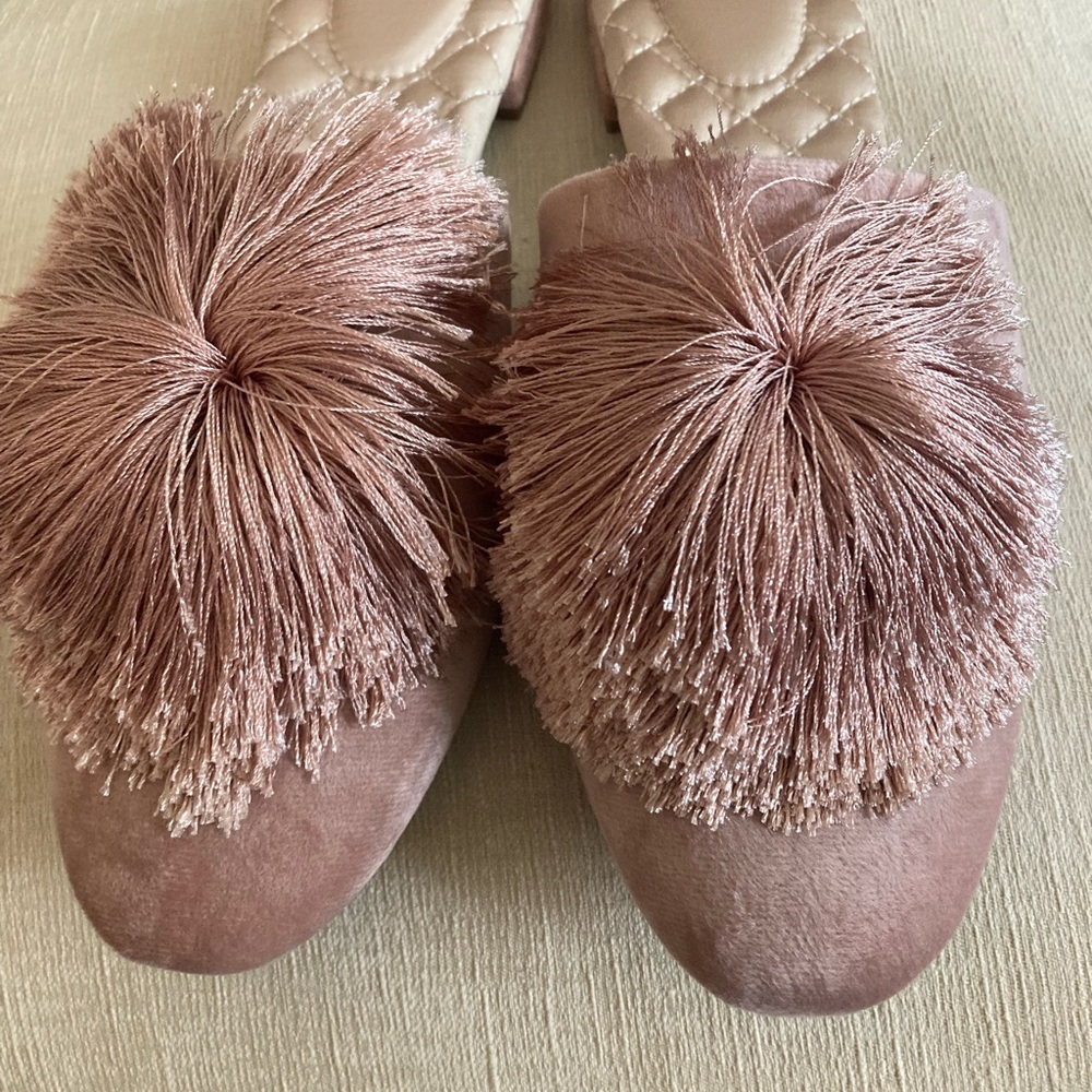 Birdies Pink Plush Slippers with Decorative Pom-Pom - Picture 6 of 6